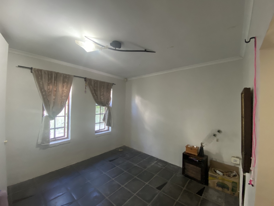 To Let 2 Bedroom Property for Rent in Muizenberg Western Cape